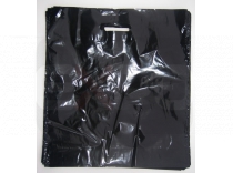 LDPE tašky s "C" výsekom, čierna farba. Veľkosť 38x44cm